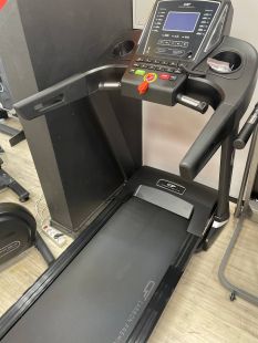 Беговая дорожка Carbon Premium World Runner T1