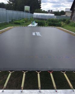Батут Super Tramps Top Trampoline с защитной сетью (4,3 х 3 м)