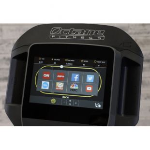 Эллиптический тренажер Octane XT-ONE Smart